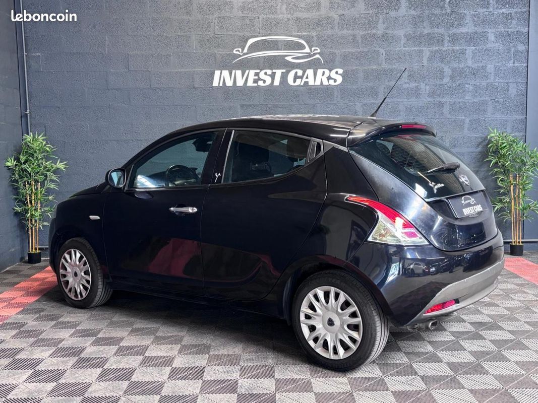 LANCIA YPSILON 1.2 69CH FINITION Elefantino Pack - GARANTIE 6 MOIS MINIMUM (image 4)