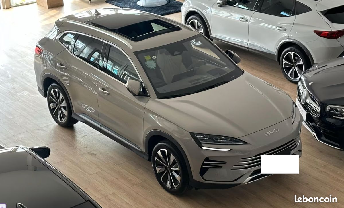 BYD Seal U DM-i 324 ch DESIGN PHEV déja immatriculé plusieurs couleurs vehicules neufs (image 6)