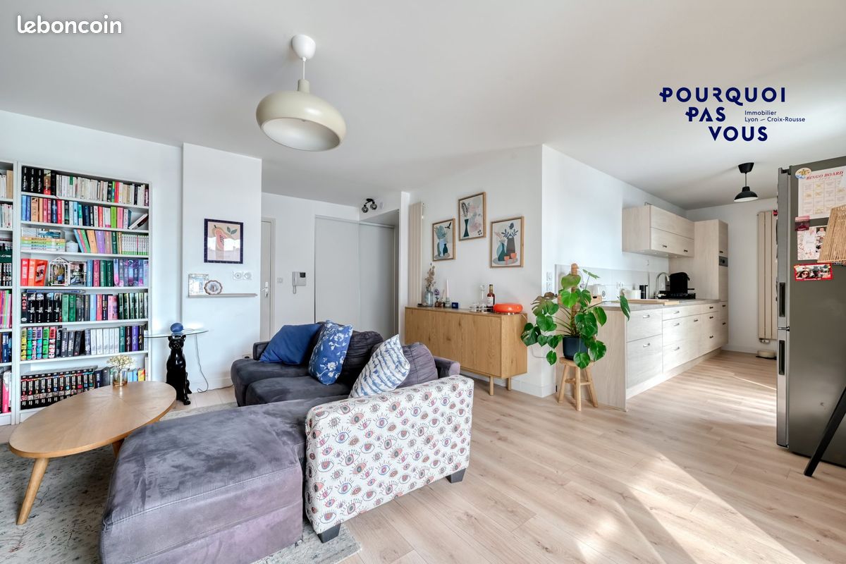 Appartement 4 pièces 81 m² · à Vaulx-en-Velin · 81 m² · 300 000 €