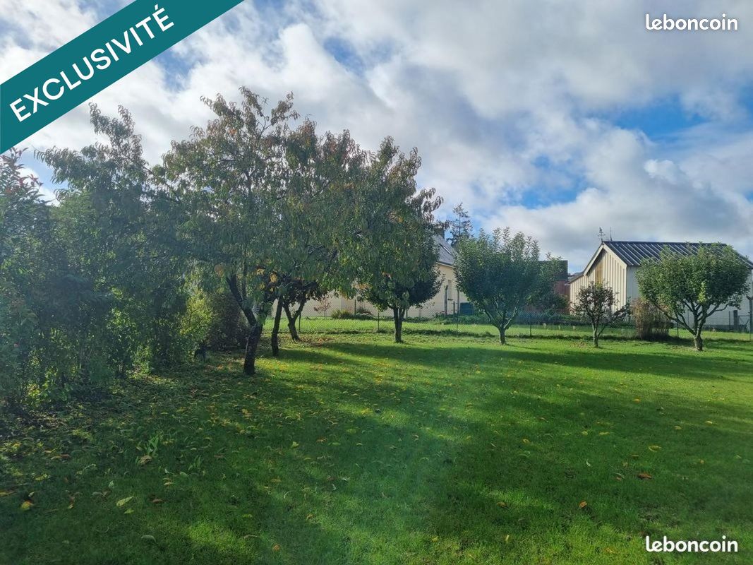 Terrain 933 m² · à Châtillon-sur-Colmont · 933 m² · 18 000 €