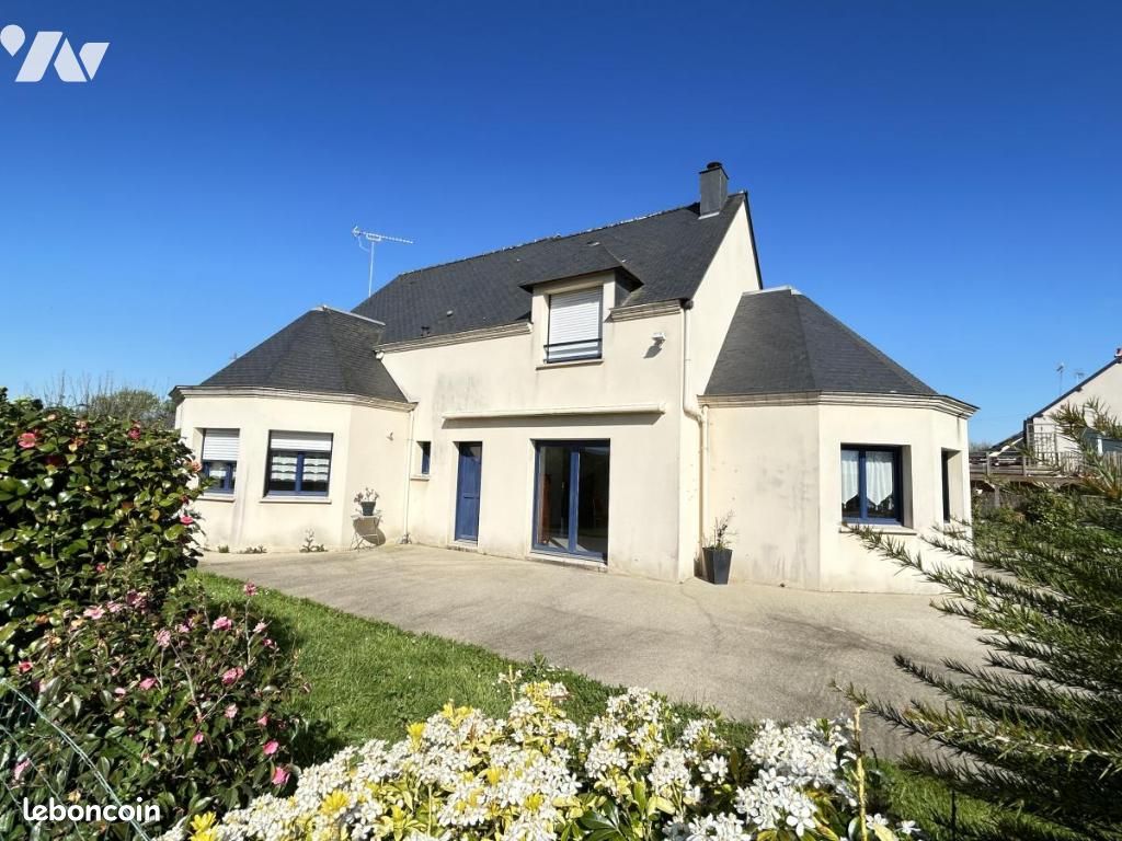 Maison 8 pièces 195 m² · à Guer · 195 m² · 342 870 €