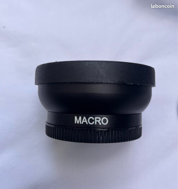 Nikon D5300 + 2 objectifs + accessoires (image 6)