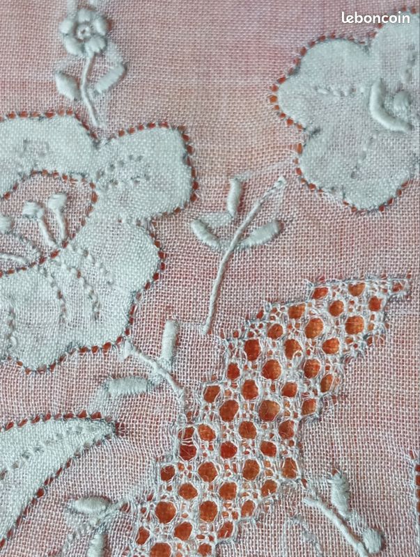 ANCIEN MOUCHOIR broderies richelieu mono MARIE LOUISE