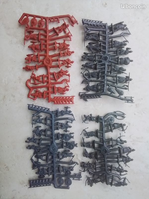 Figurines 1/72 4grappes differentes (image 1)