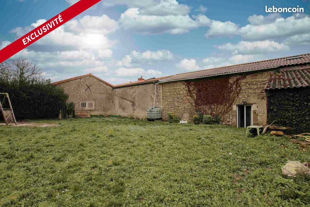 Maison 8 pièces 155 m² - Thouars 79100 (image principale 9)