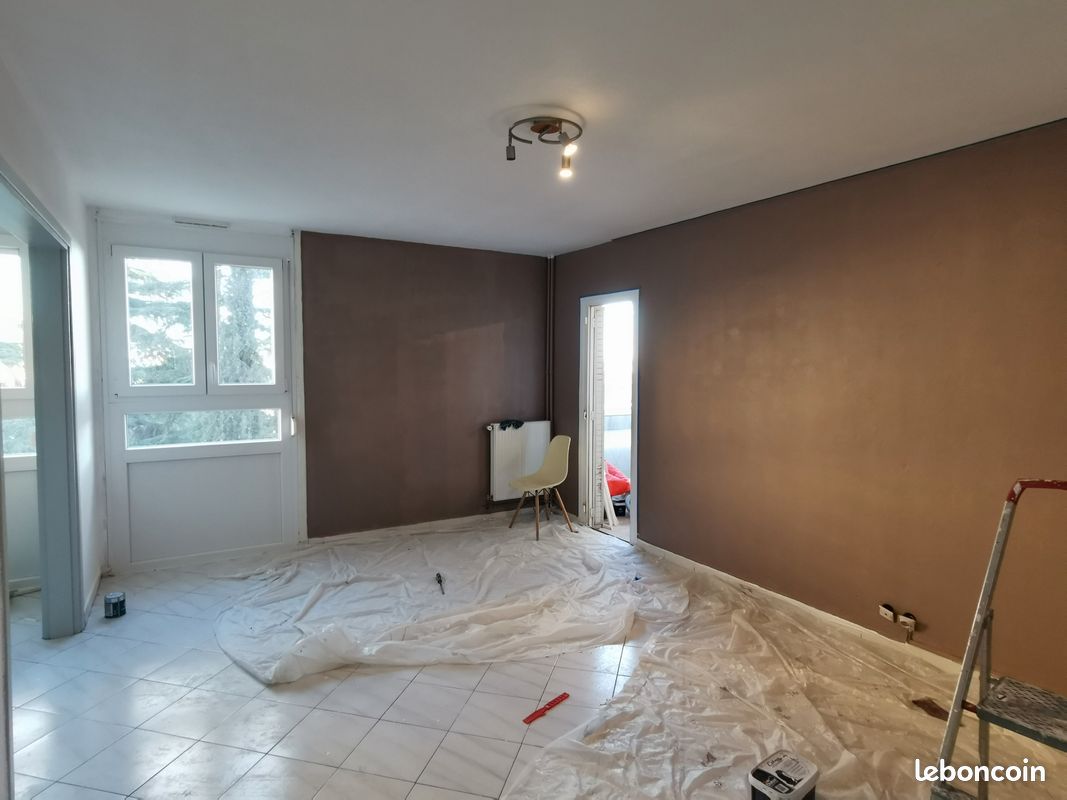 Appartement a louer nimes - 5 pièce(s) - 85 m2 - Surfyn