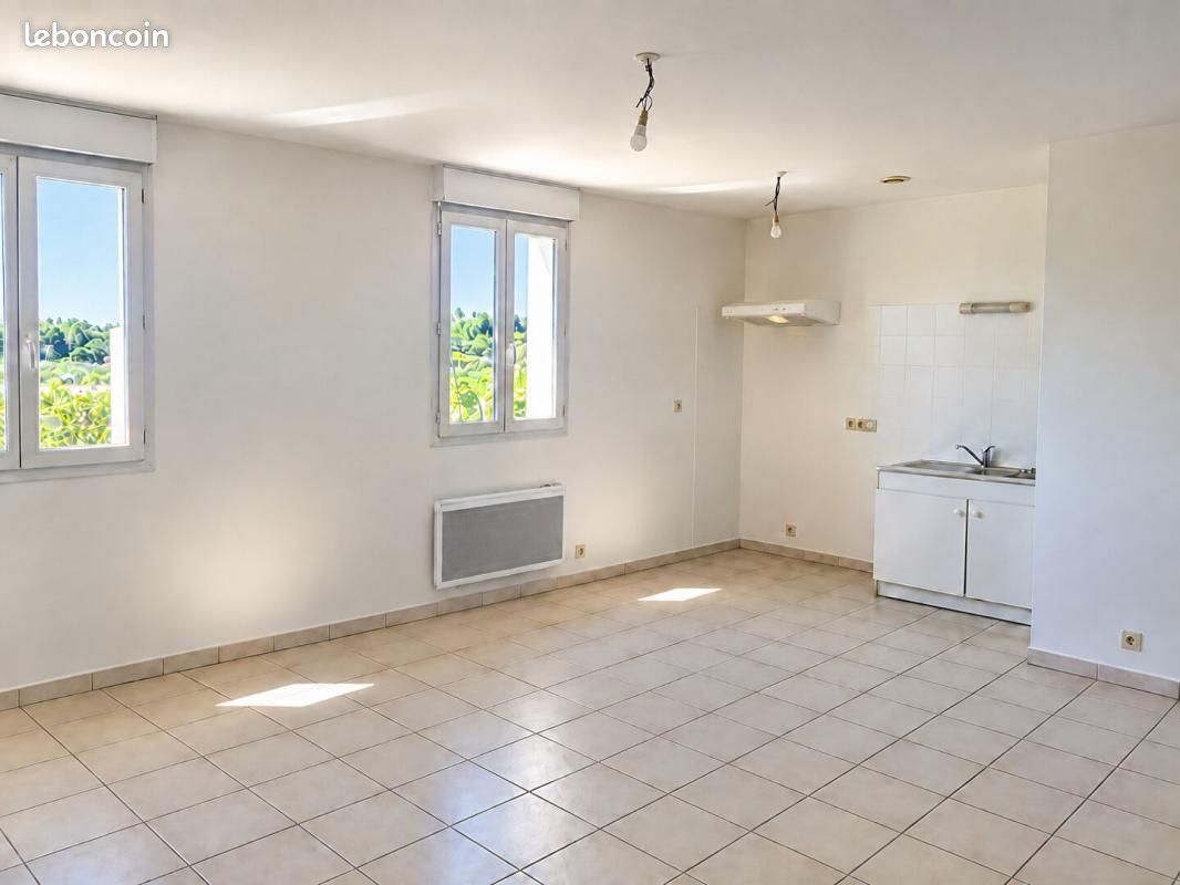 Appartement 3 pièces 75 m² · à Mallemort · 75 m² · 740 €/mois