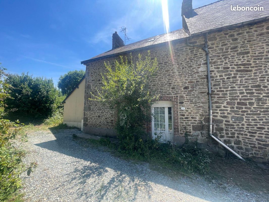 Maison 3 pièces 75 m² · à Ambrières-les-Vallées · 75 m² · 42 400 €