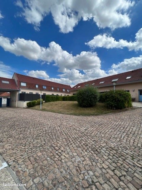 Maison 2 pièces 60 m² · à Duisans · 60 m² · 555 €