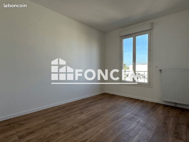 https://img.leboncoin.fr/api/v1/lbcpb1/images/59/2c/0e/592c0e0c3d1df64614b5347bf2481711ec68c2fb.jpg?rule=ad-image