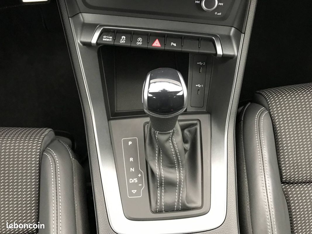 AUDI Q3 Sportback 35 TFSI 150 ch S tronic 7 S line (image 19)
