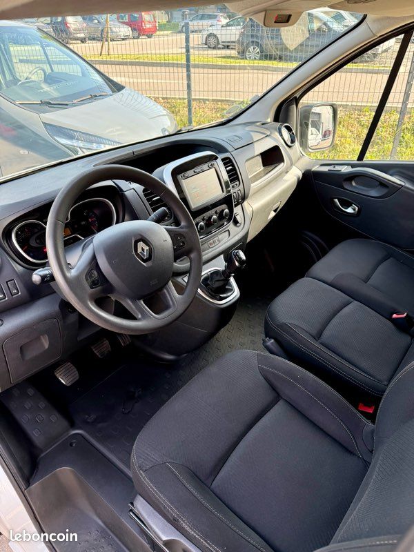 HT:14575 Renault Trafic L1H1 2.0dci 120 80000km/1ere Main/Galerie/Gps/Gruau/TVA/17490 TTC (image 9)