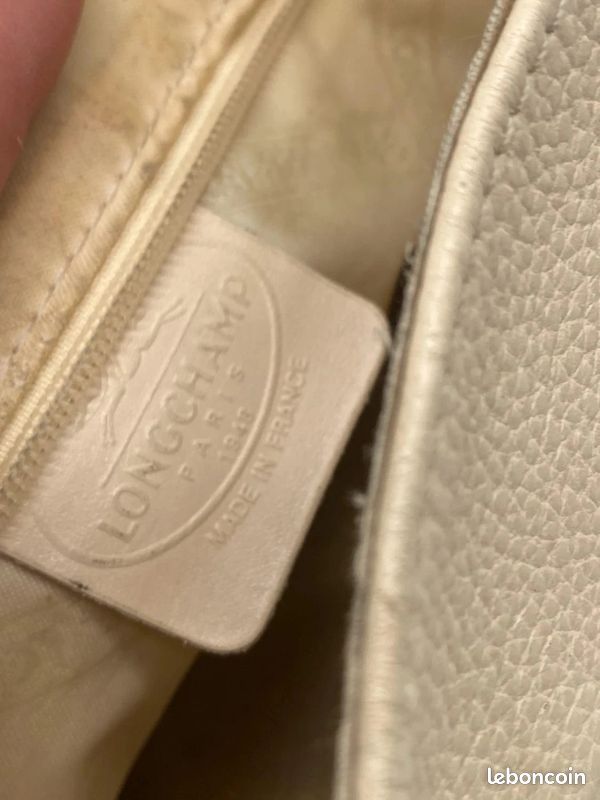 👜 Sac bandoulière Longchamp Paris en cuir beige – Made in France (image 9)