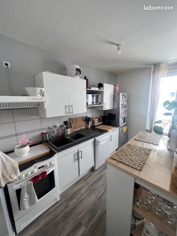 Appartement a louer chalons-en-champagne - 4 pièce(s) - 70 m2 - Surfyn