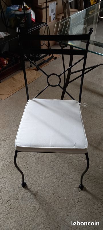 Table fer forgé (image 3)