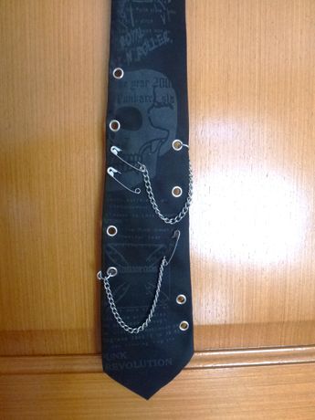 Cravate et noeud papillon Louis Vuitton d'occasion - Annonces accessoires  et bagagerie leboncoin