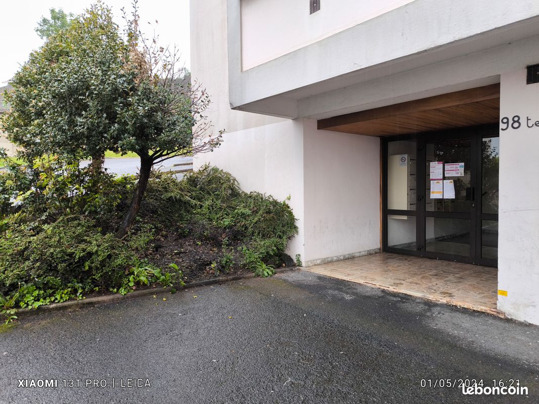 Appartement 2 pièces 44 m² · à Clermont-Ferrand · 44 m² · 650 €/mois