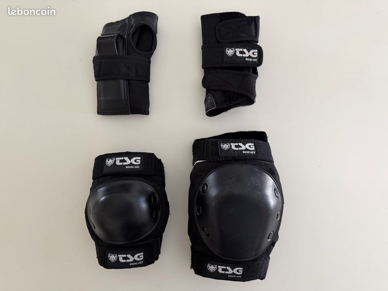 TSG Set Protection Enfant – Genoux, Coudes, Poignets – Taille Unique Junior – Coque Dure PE Et Mousse EVA – Roller, Skate, Vélo
