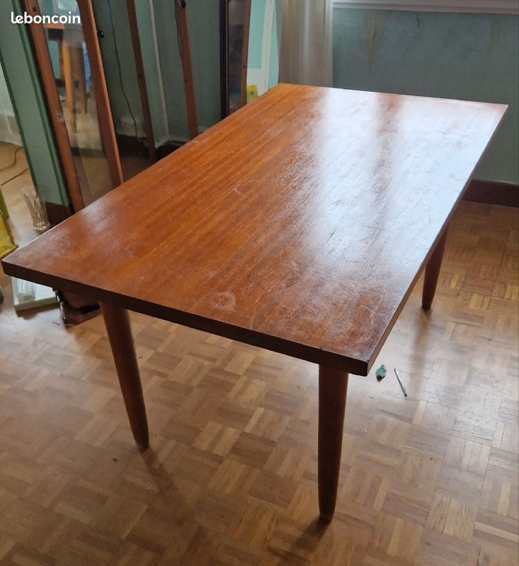 Table séjour (image 1)
