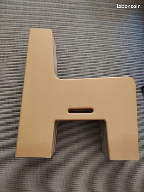 Fauteuil / Banc extensible en carton "FlexibleLove" (image 3)