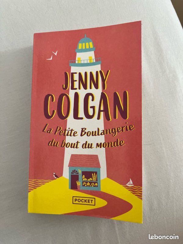 Jenny Colgan «  La petite boulangerie du bout du monde «  format poche Tbe (image 1)