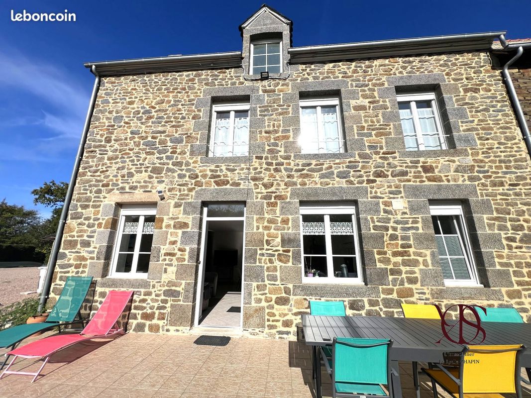 Maison 10 pièces 214 m² · à Évran · 214 m² · 463 000 €