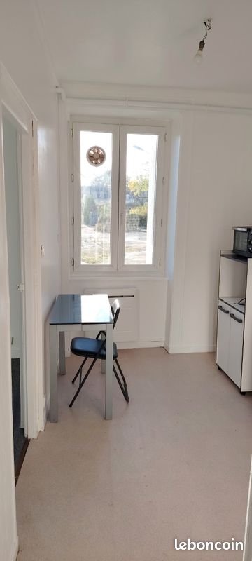 Appartement 2 pièces 21 m² · à Limoges · 21 m² · 330 €/mois