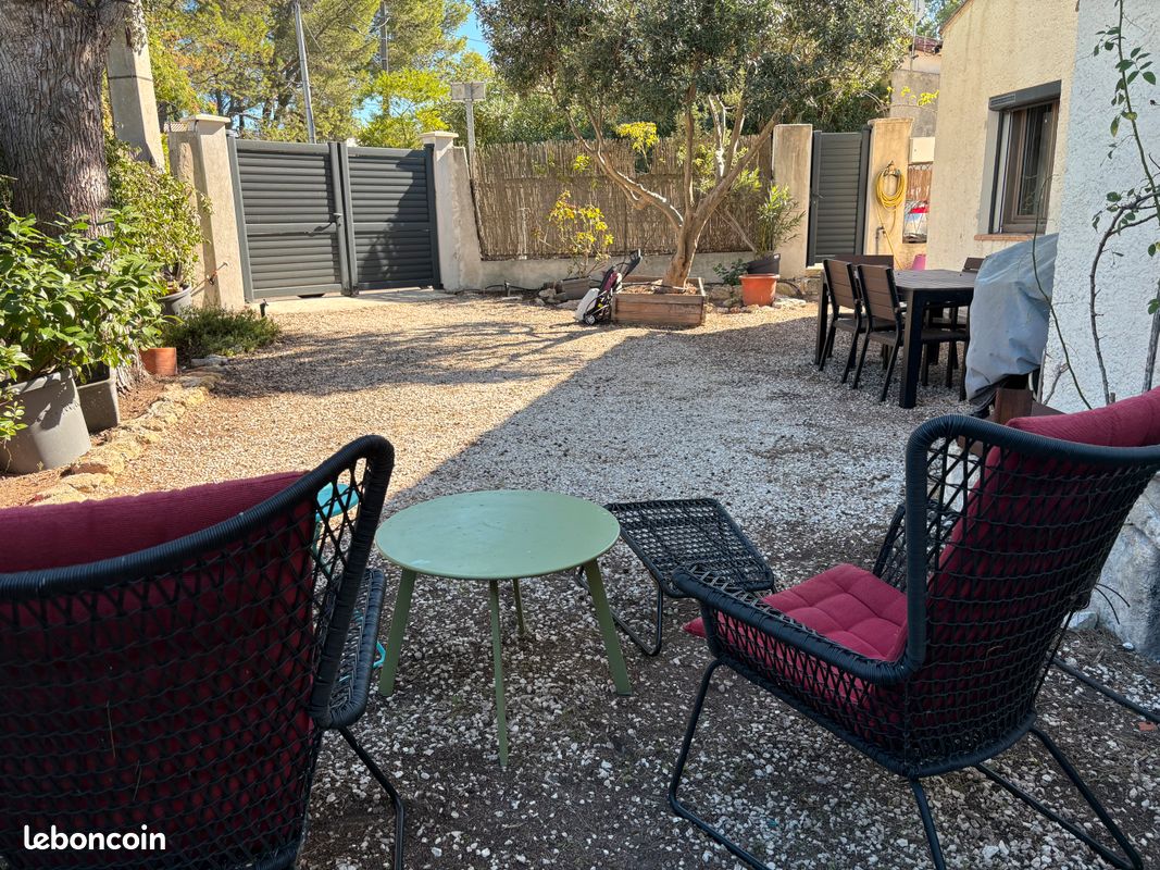 Maison 4 pièces 105 m² · à Saint-Mitre-les-Remparts · 105 m² · 449 000 €