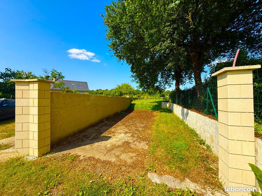 Terrain 941 m² Champigne · à Les Hauts-d'Anjou · 90 000 €