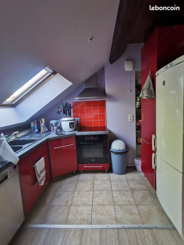 Farges Studio 39m2 avec cave et place de parking couvert (image 3)