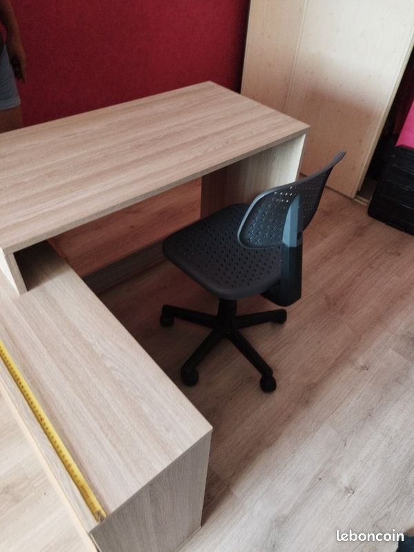 Bureau (image 3)