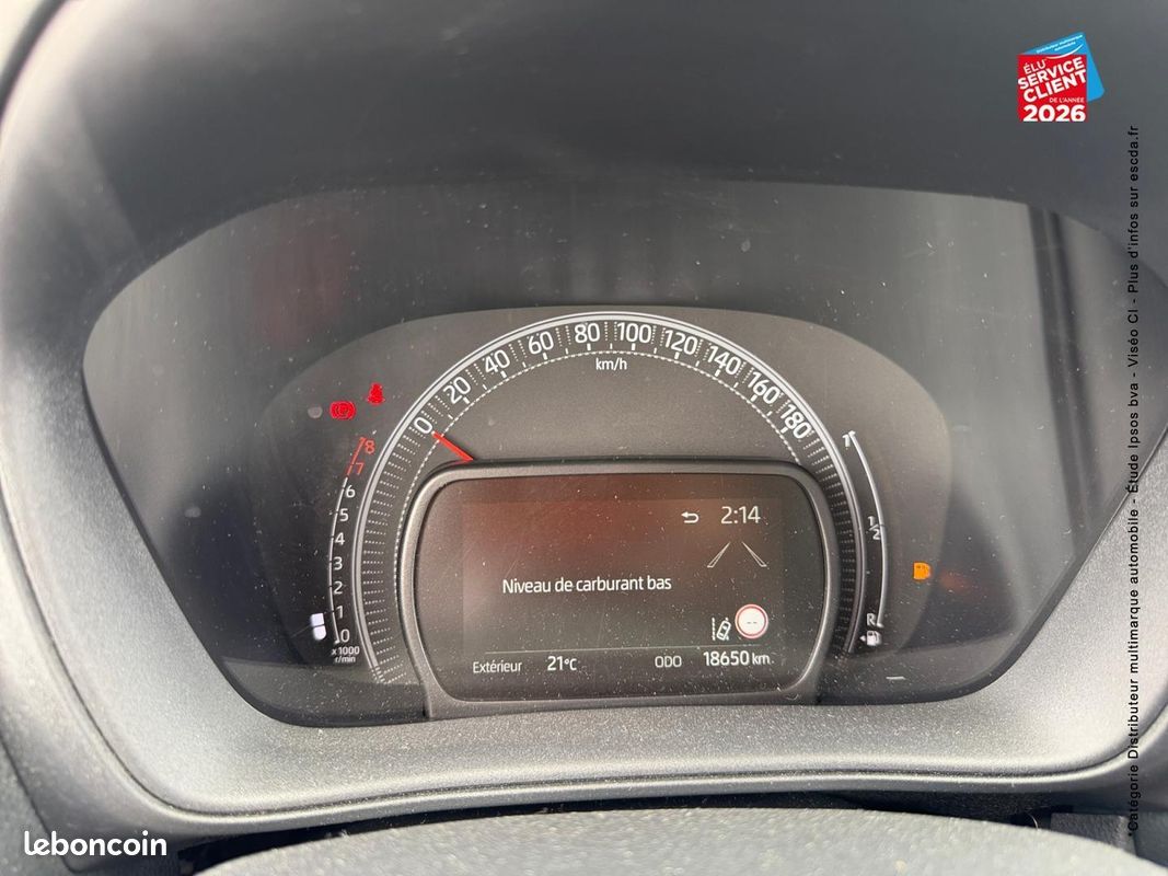 Toyota Aygo X 1.0 VVT-i 72ch Dynamic MY23 (image 12)