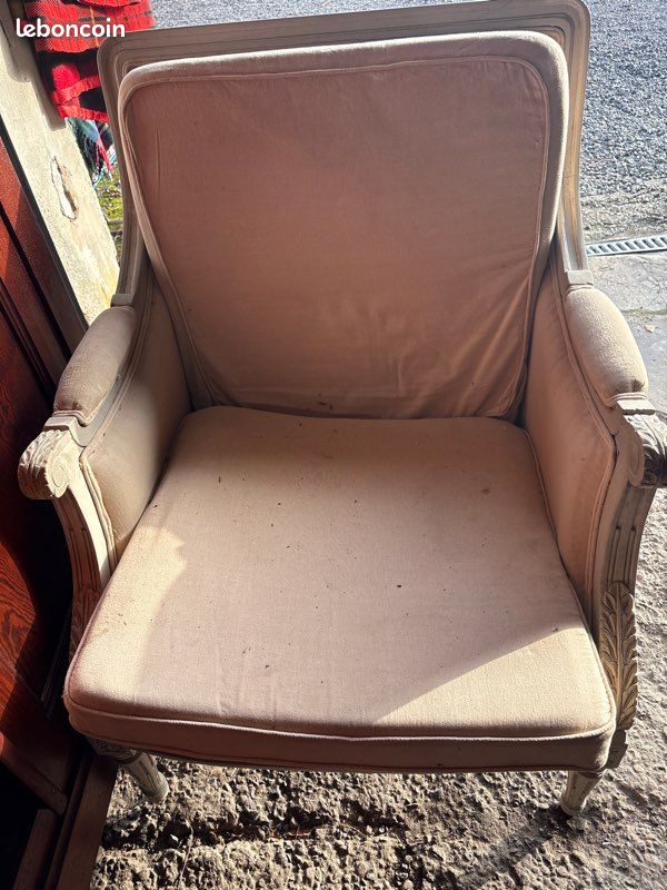 Fauteuil bergère (image 1)