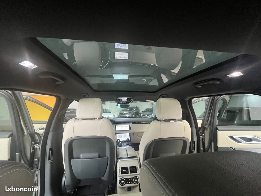 LAND ROVER RANGE ROVER VELAR 2.0L D240 BVA R-Dynamic (image 18)