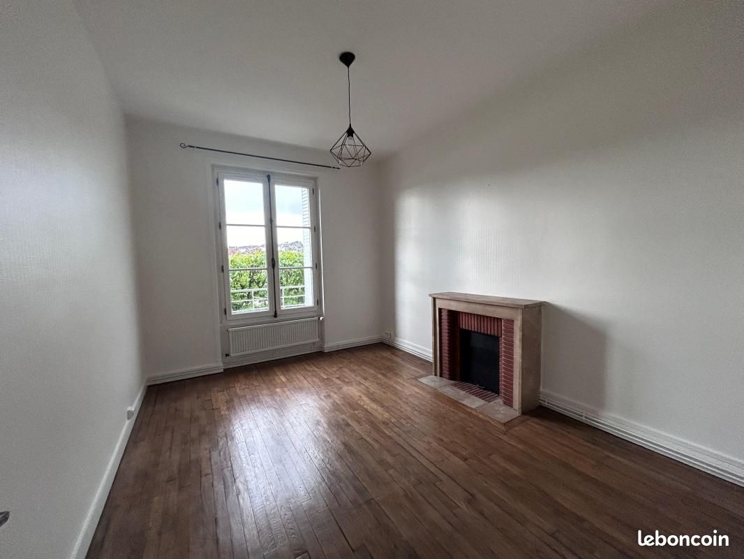 Appartement 1 pièce 49 m² · à Blois · 49 m² · 580 €