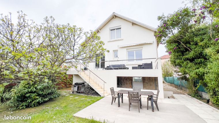 Maison 5 pièces 105 m²