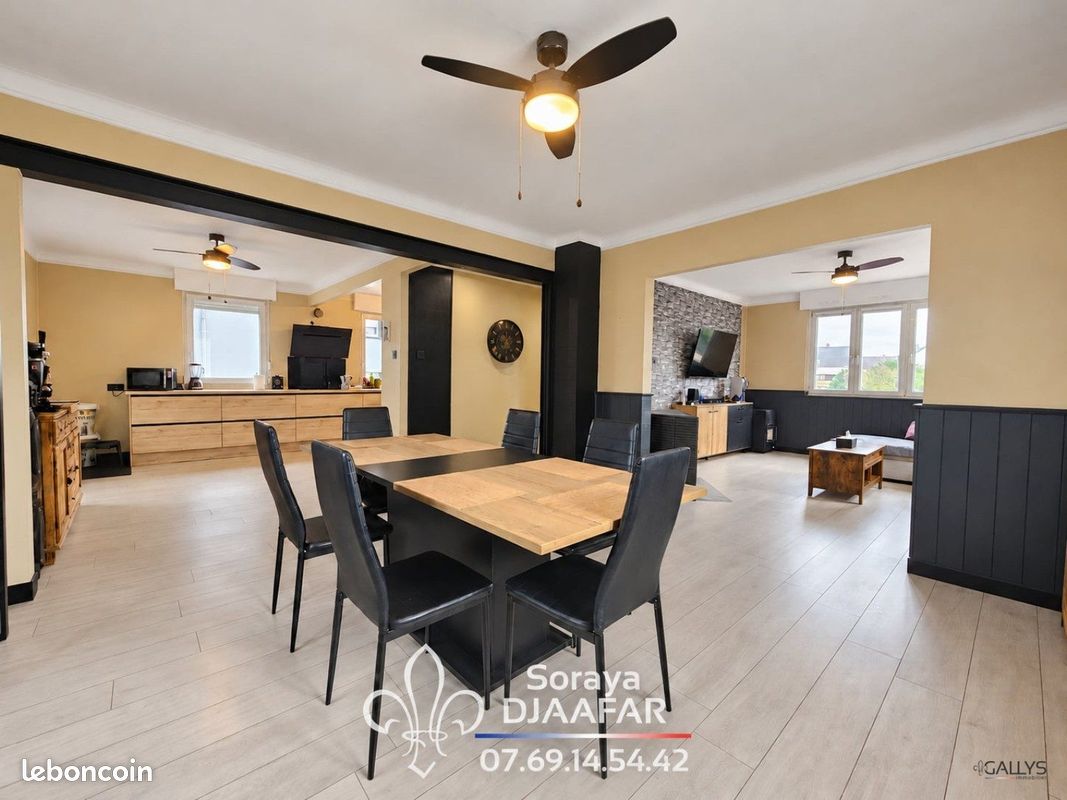 Maison 7 pièces 150 m² · à Bertrange · 150 m² · 390 000 €