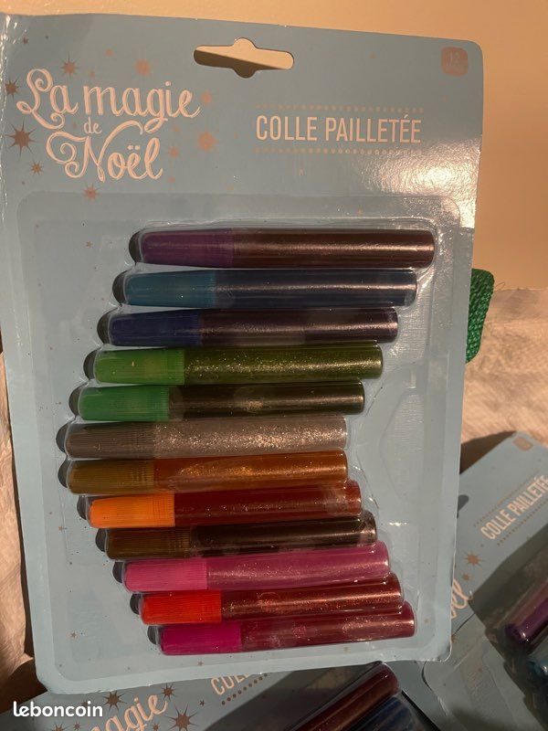 Colle pailleté neuve (image 2)
