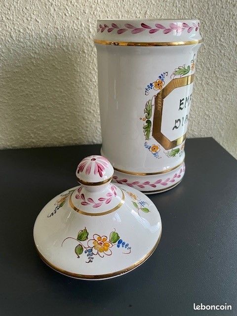 Pot à pharmacie vintage faïence de Moustier (image 4)