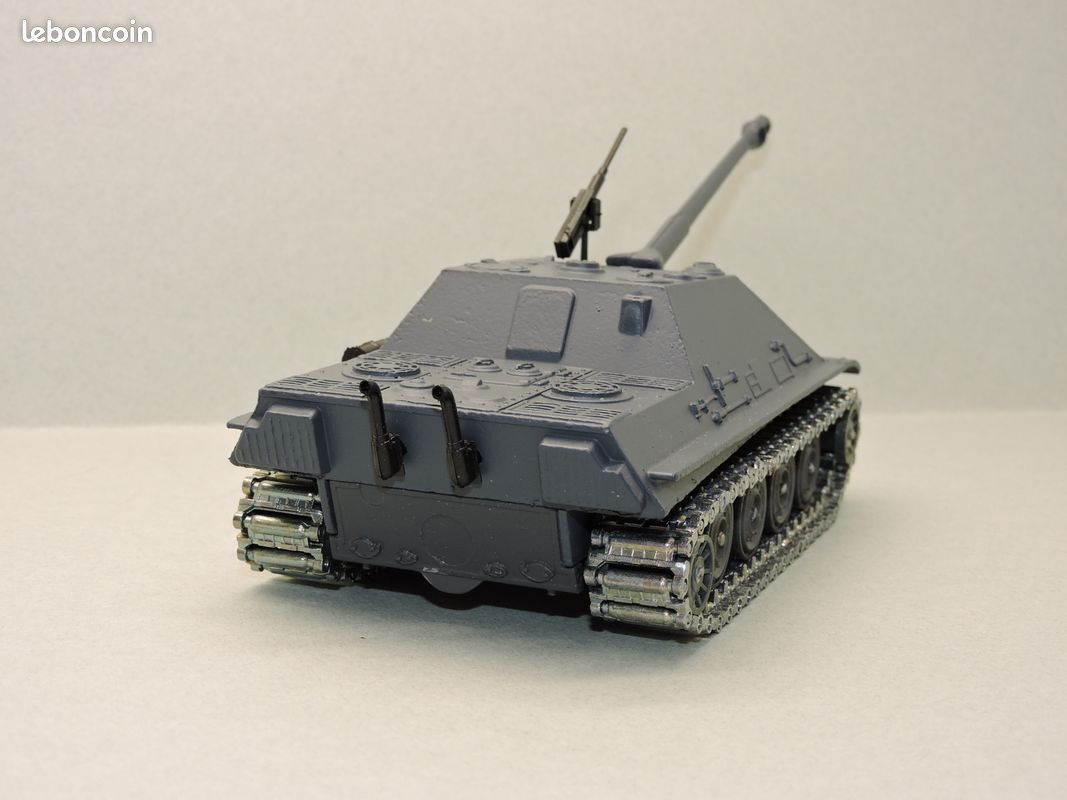 Char Jagdpanther Solido 1/50 - Canon 8,8cm - Sable - WW2 - Neuf (N57)