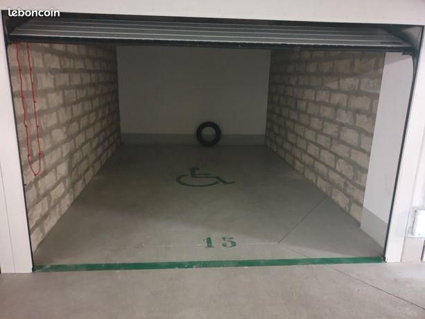 Box de 16 m2 sécurisé en centre ville