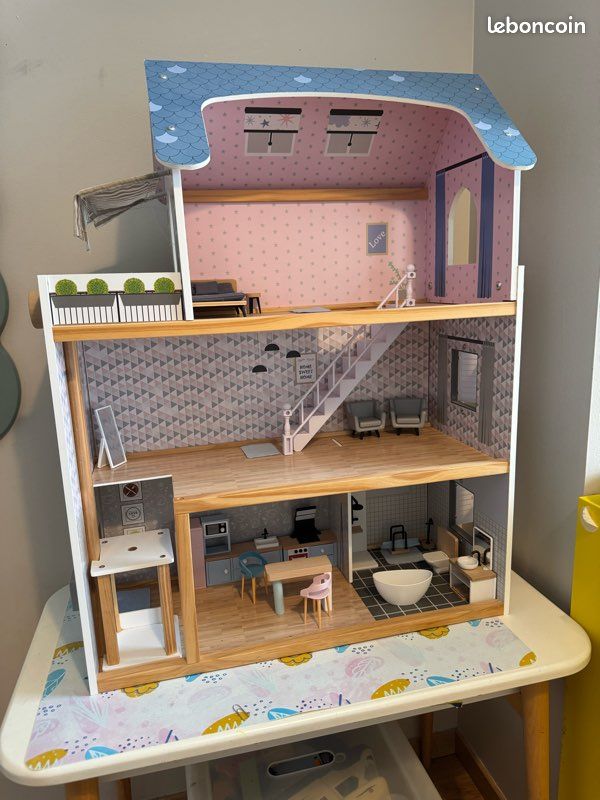 Maison poupee (image 1)