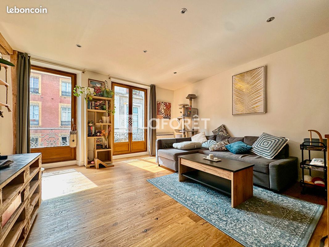 Appartement 4 pièces 97 m² · à Grenoble · 97 m² · 295 000 €