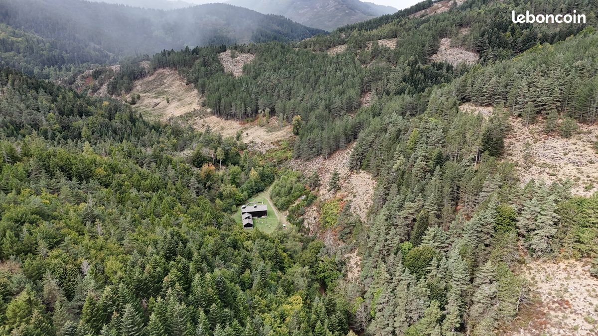 Domaine forestier au coeur des Cévennes (Bassurels) · 900 000 €