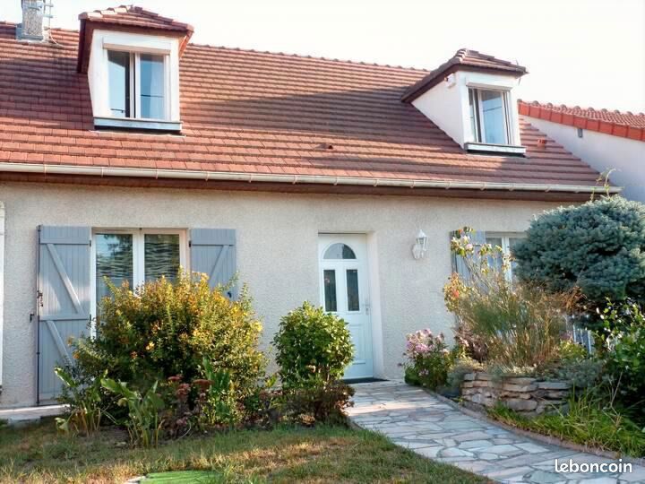 Maison 5 pièces 100 m² · à Vaujours · 100 m² · 330 000 €