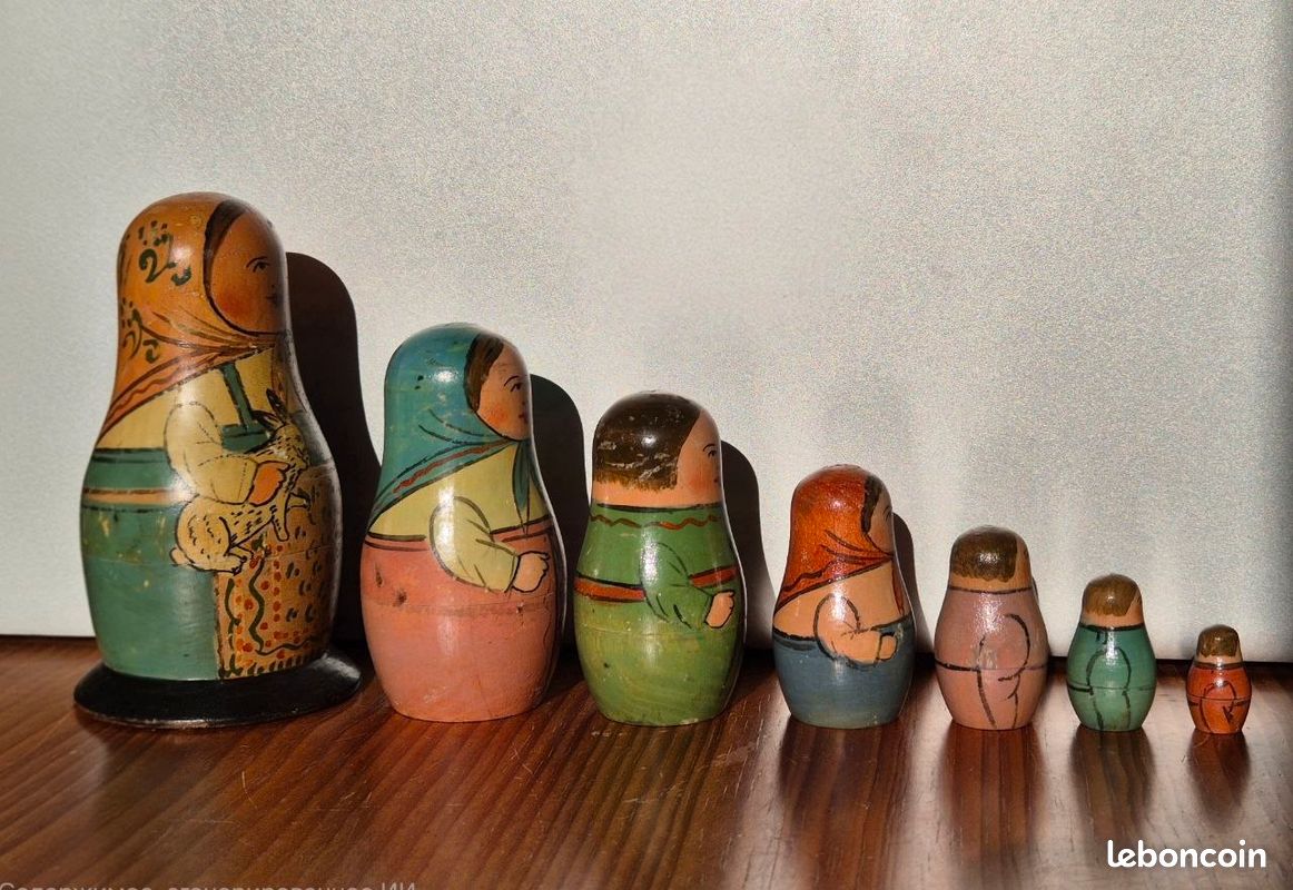 Rare ancien ensemble ukrainien nichoir poupée porte bouteille en bois URSS