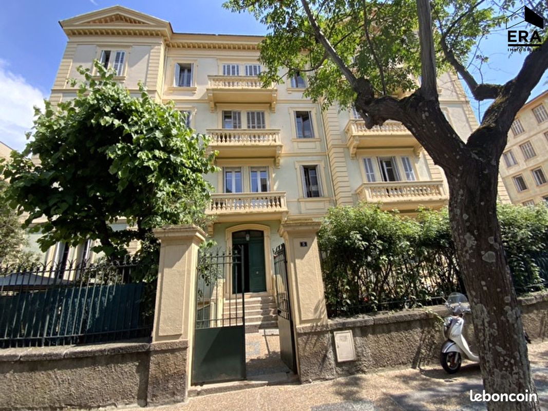Appartement 5 pièces 145 m² · à Ajaccio · 145 m² · 1 730 €/mois