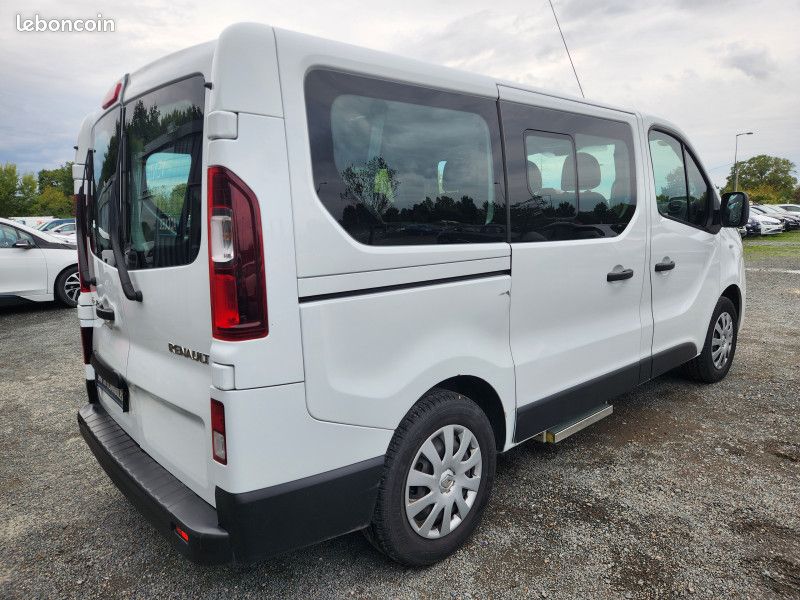 Renault TRAFIC III COMBI L1 1.6 DCI 125CH LIFE 9 PLACES GARANTIE 12 MOIS (image 5)