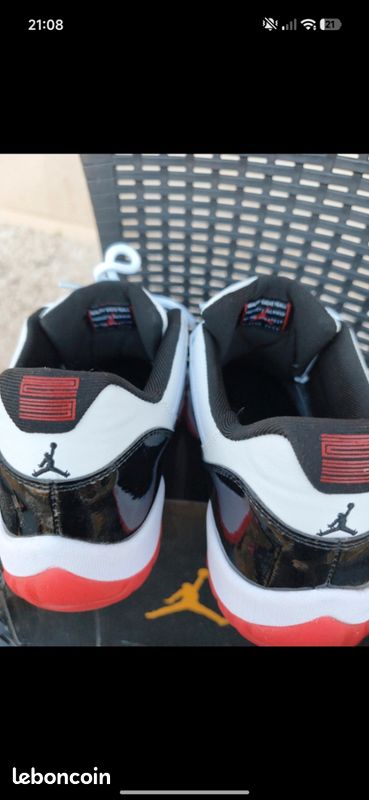 Paire basket Jordan 11 low (image 3)