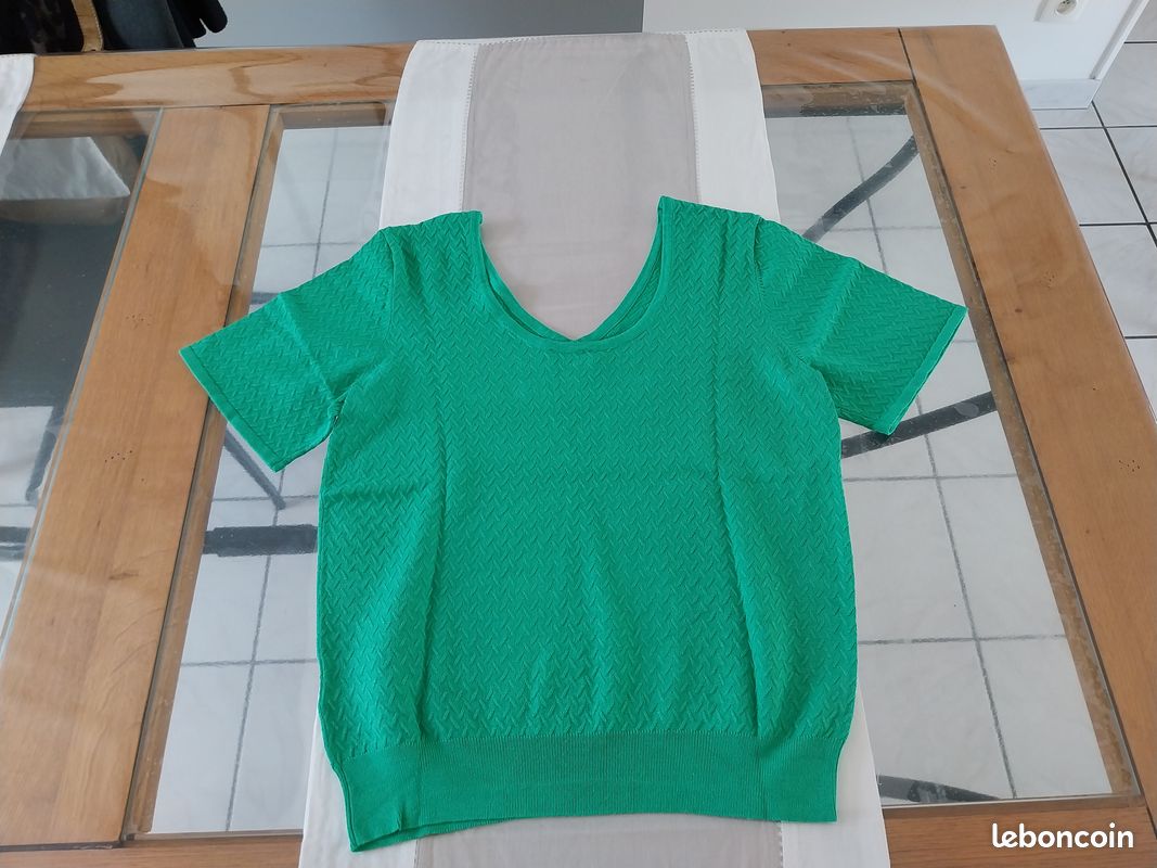 C'est Beau La Vie haut femme manche courte taille M neuf (image 5)